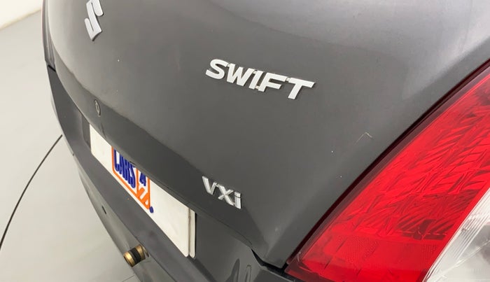 2017 Maruti Swift VXI, Petrol, Manual, 67,043 km, Dicky (Boot door) - Minor scratches
