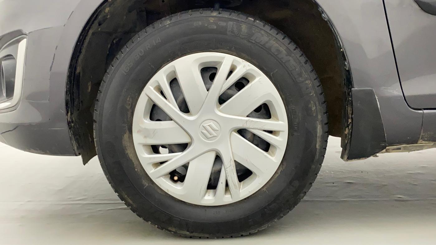 2017 Maruti Swift VXI, Petrol, Manual, 67,043 km, Left Front Wheel