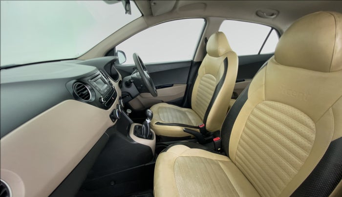 2015 Hyundai Xcent S 1.2, Petrol, Manual, 76,989 km, Right Side Front Door Cabin