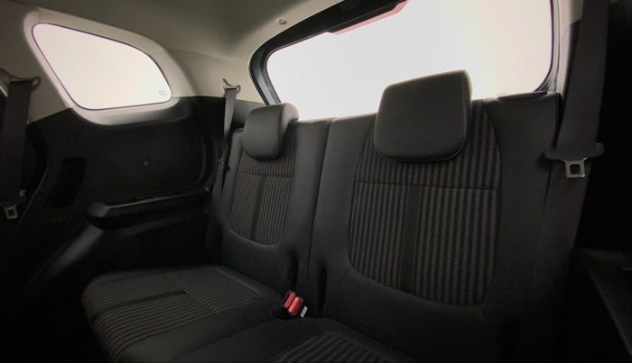 2022 KIA CARENS PRESTIGE 1.4 PETROL 7 STR, Petrol, Manual, 9,956 km, Third Seat Row ( optional )