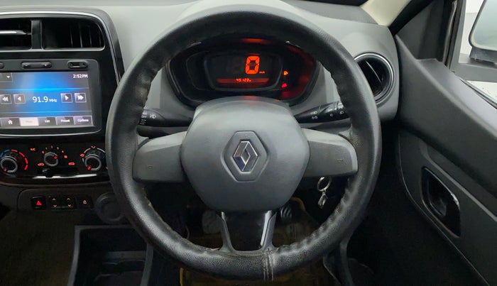 2016 Renault Kwid RXT 0.8, Petrol, Manual, 45,277 km, Steering Wheel Close Up