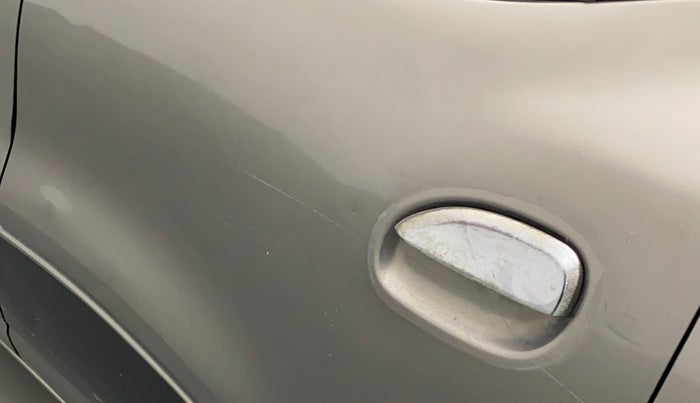 2016 Renault Kwid RXT 0.8, Petrol, Manual, 45,277 km, Rear left door - Minor scratches