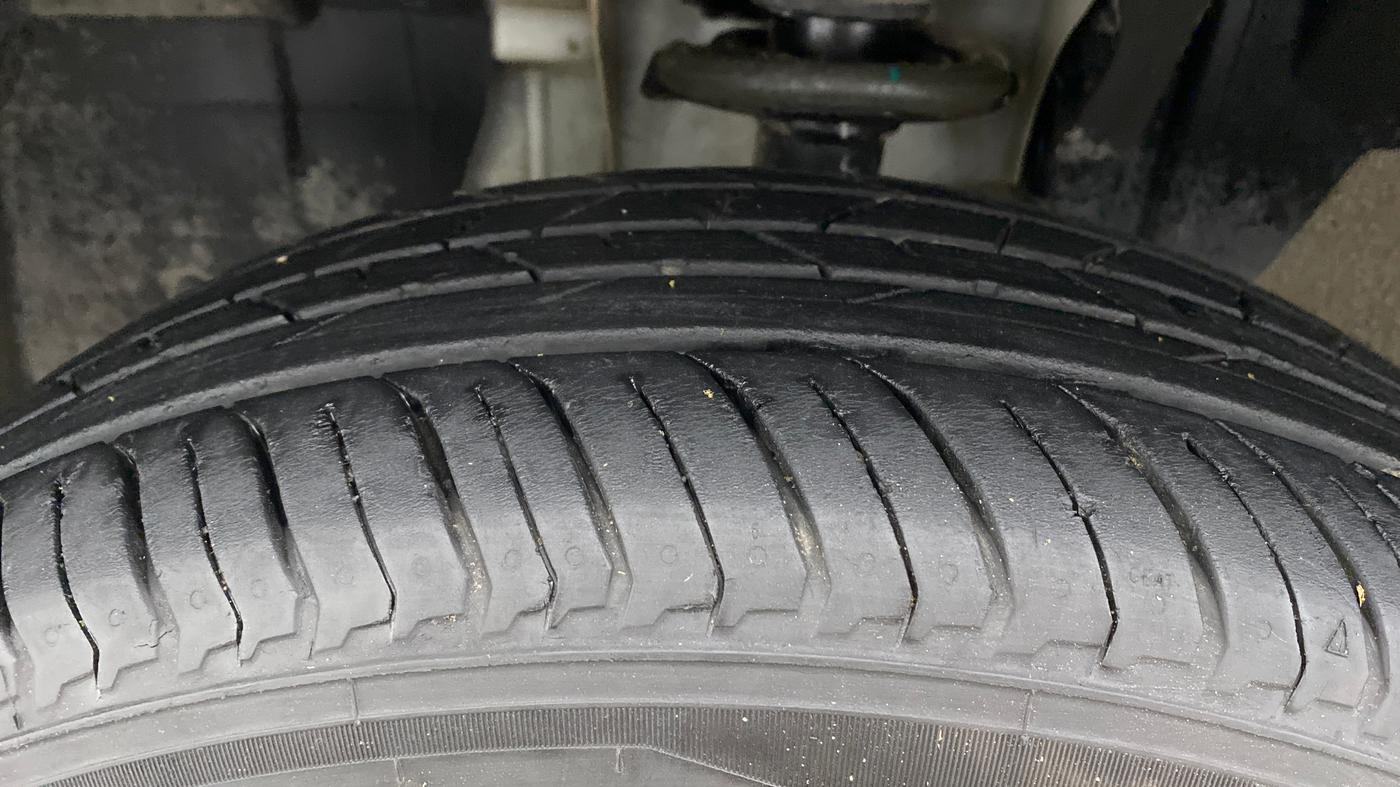 2021 Renault Kiger RXL MT, Petrol, Manual, 20,537 km, Left Front Tyre Tread
