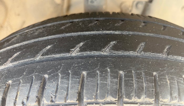 2014 Nissan Micra Active XV, Petrol, Manual, 78,532 km, Right Front Tyre Tread