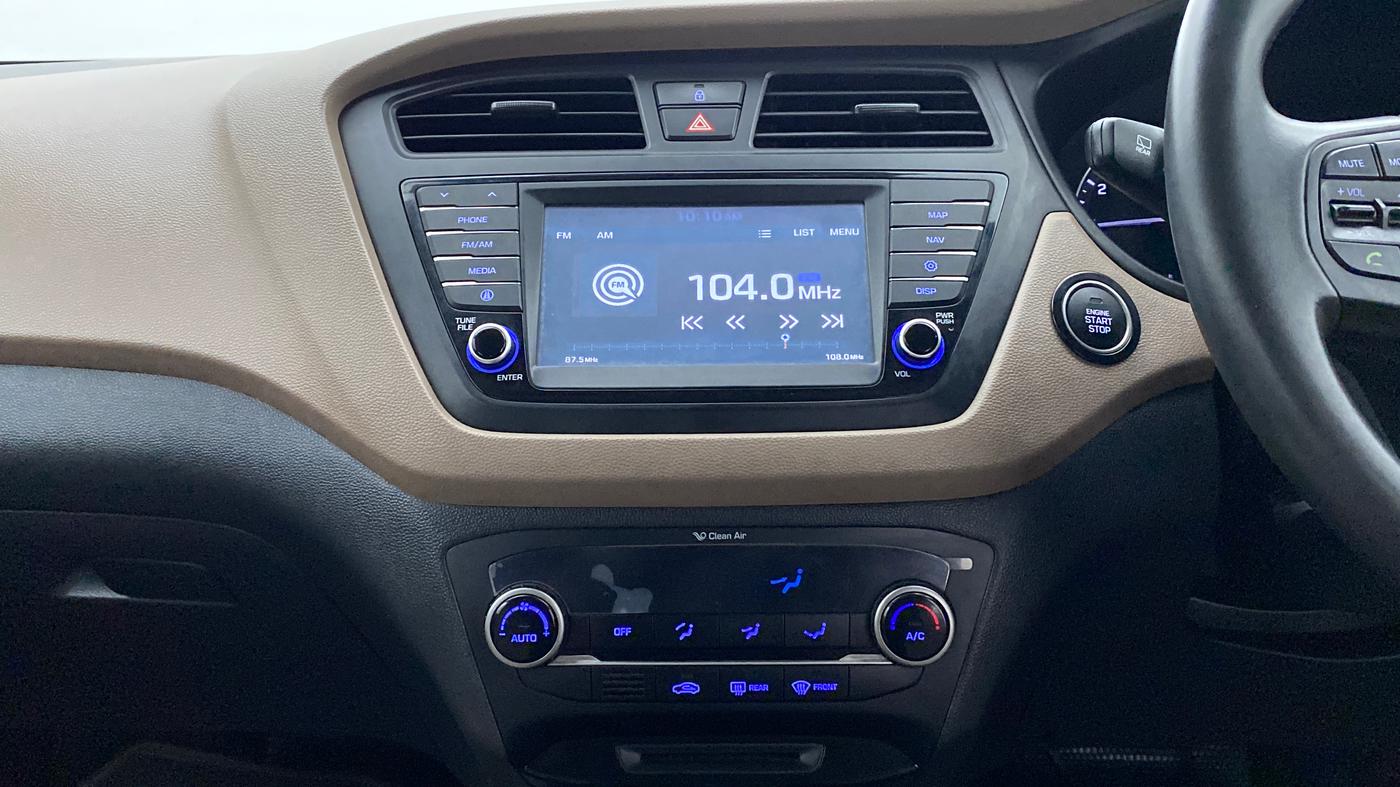 2017 Hyundai Elite i20 ASTA 1.2 (O), Petrol, Manual, 35,995 km, Air Conditioner