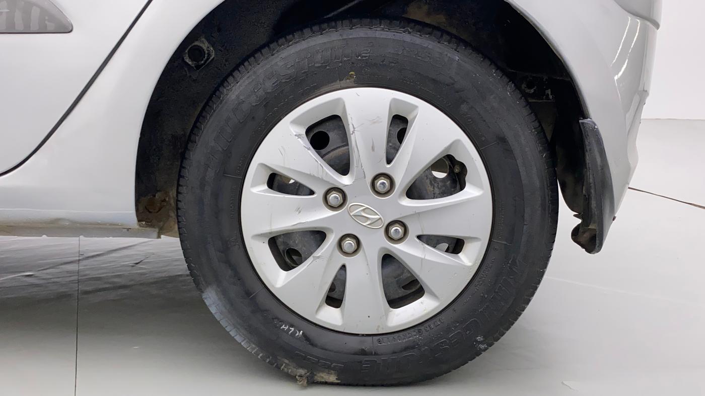 2011 Hyundai i10 MAGNA 1.2, Petrol, Manual, 60,372 km, Left Rear Wheel