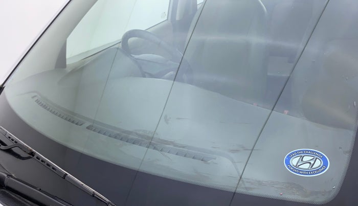 2011 Hyundai i10 MAGNA 1.2, Petrol, Manual, 60,372 km, Front windshield - Minor spot on windshield