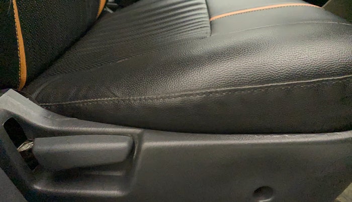 2015 Maruti Alto K10 VXI, Petrol, Manual, 27,789 km, Driver Side Adjustment Panel