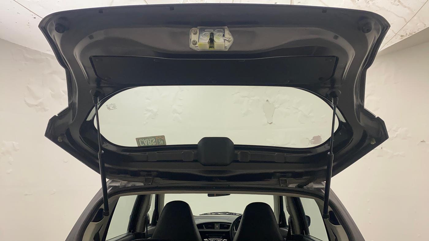 2015 Maruti Alto K10 VXI, Petrol, Manual, 27,789 km, Boot Door Open