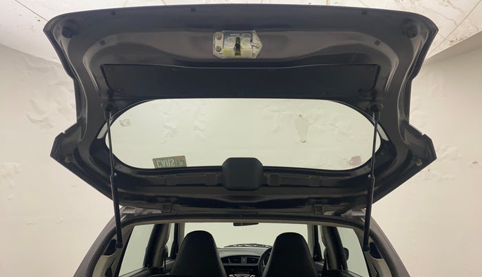 2015 Maruti Alto K10 VXI, Petrol, Manual, 27,789 km, Boot Door Open