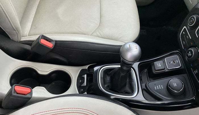 2017 Jeep Compass LIMITED 2.0 DIESEL 4X4, Diesel, Manual, 66,425 km, Gear Lever