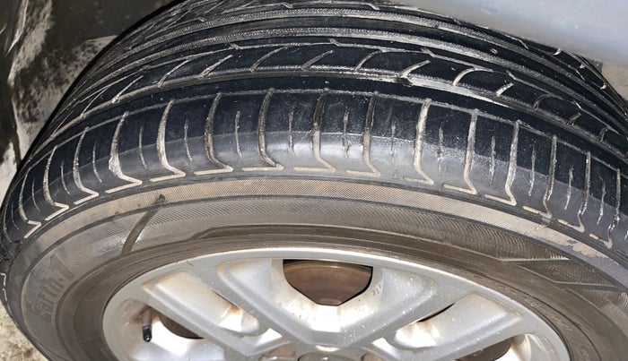 2017 Jeep Compass LIMITED 2.0 DIESEL 4X4, Diesel, Manual, 66,425 km, Right Front Tyre Tread