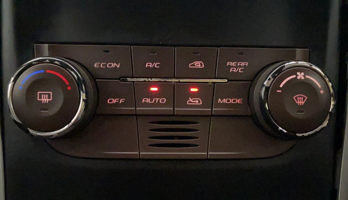 2014 Mahindra XUV500 W8, Diesel, Manual, 87,659 km, Automatic Climate Control