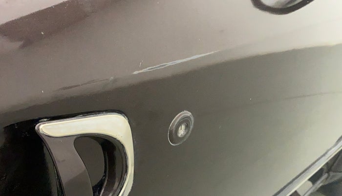 2014 Mahindra XUV500 W8, Diesel, Manual, 87,659 km, Driver-side door - Paint has faded