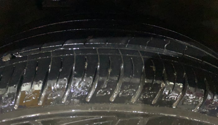 2022 Hyundai VENUE SX PLUS 1.0 TURBO DCT, Petrol, Automatic, 11,386 km, Left Front Tyre Tread