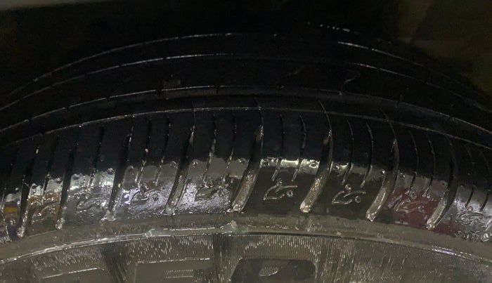 2022 Hyundai VENUE SX PLUS 1.0 TURBO DCT, Petrol, Automatic, 11,386 km, Left Rear Tyre Tread