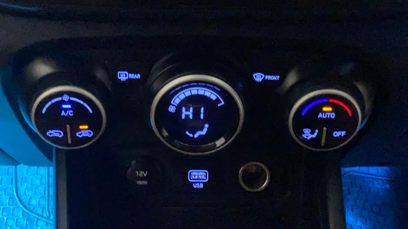 2021 Hyundai VENUE SX PLUS 1.0 TURBO DCT, Petrol, Automatic, 36,818 km, Automatic Climate Control