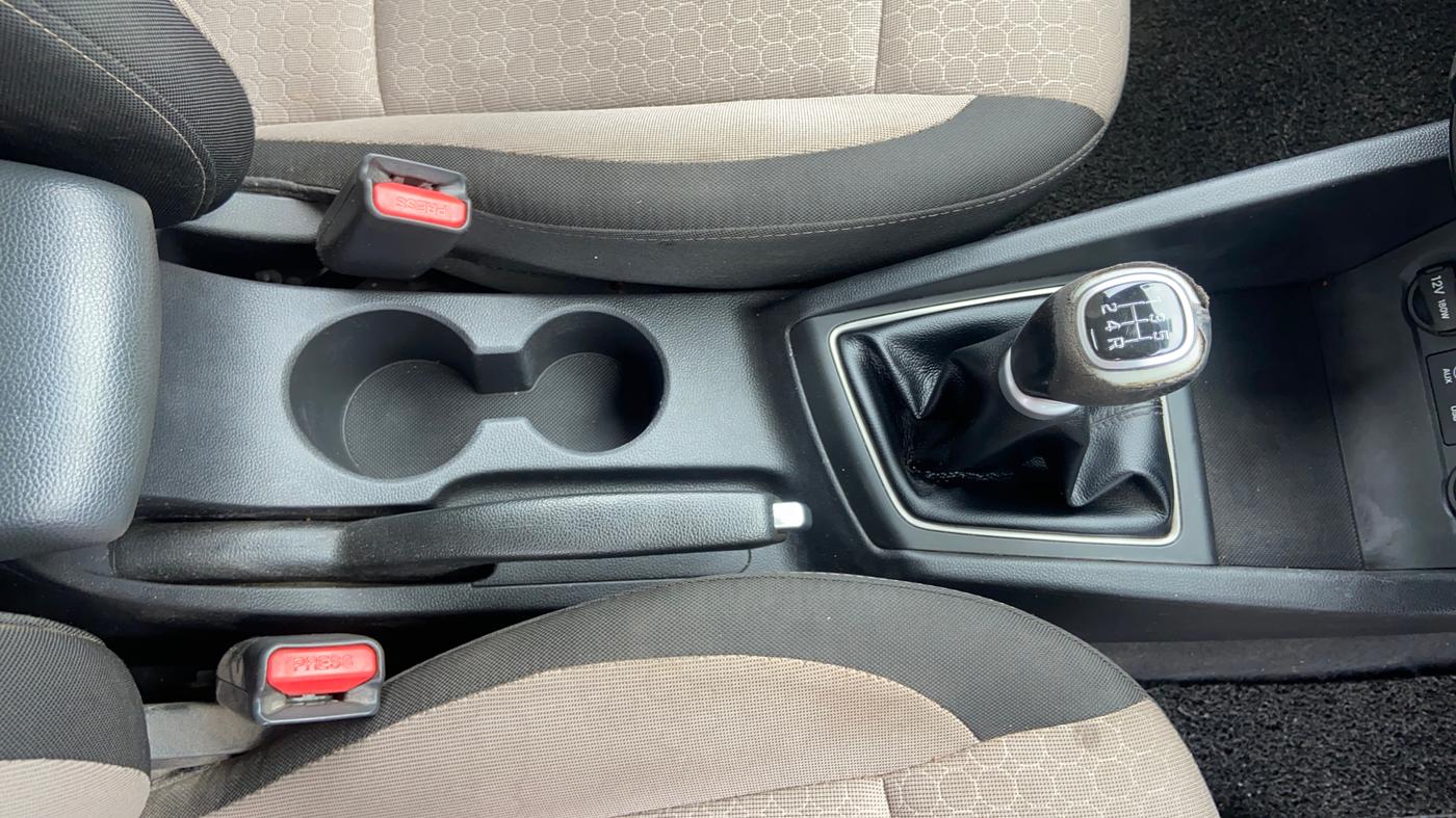 2014 Hyundai i20 ASTA 1.2, Petrol, Manual, 58,218 km, Gear Lever