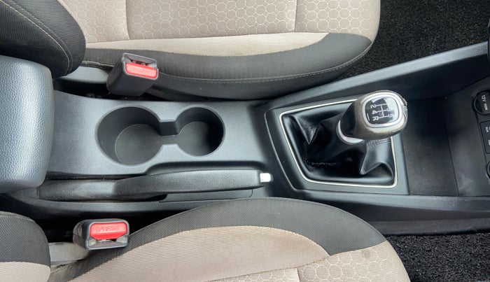 2014 Hyundai i20 ASTA 1.2, Petrol, Manual, 58,218 km, Gear Lever