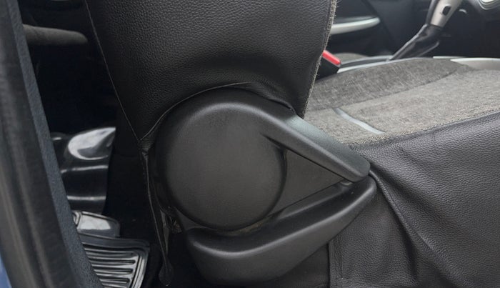 2016 Maruti Baleno DELTA CVT PETROL 1.2, Petrol, Automatic, 77,370 km, Driver Side Adjustment Panel