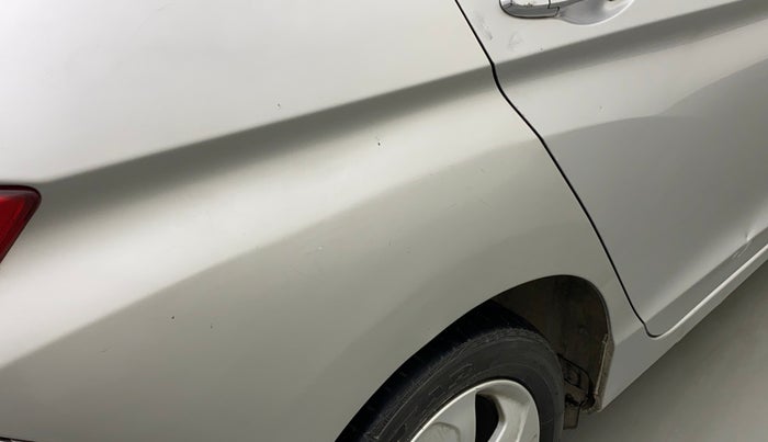 2016 Honda City 1.5L I-VTEC VX CVT, Petrol, Automatic, 76,275 km, Right quarter panel - Slightly dented