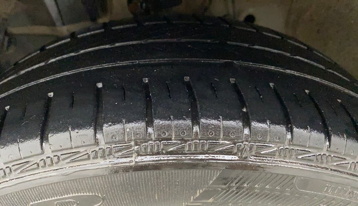 2016 Honda City 1.5L I-VTEC VX CVT, Petrol, Automatic, 76,275 km, Left Front Tyre Tread