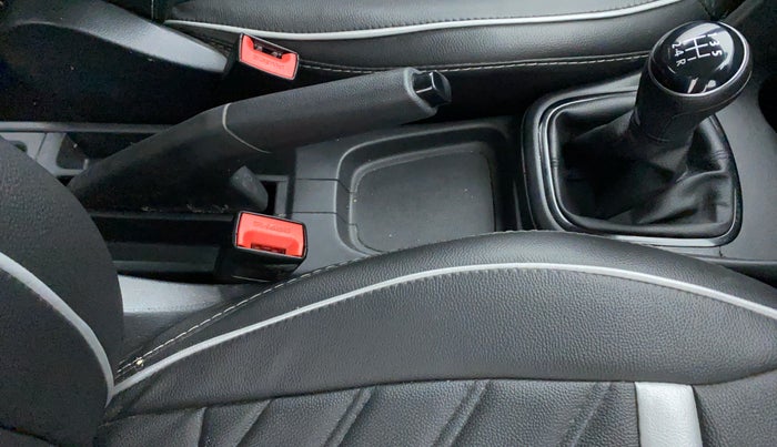 2020 Volkswagen Polo Trendline 1.0 L Petrol, Petrol, Manual, 40,617 km, Gear Lever