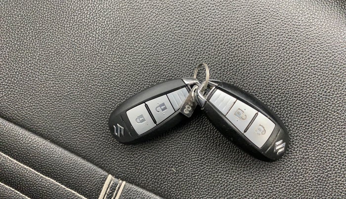 2017 Maruti IGNIS ZETA 1.2 DUAL TONE, Petrol, Manual, 66,130 km, Key Close Up