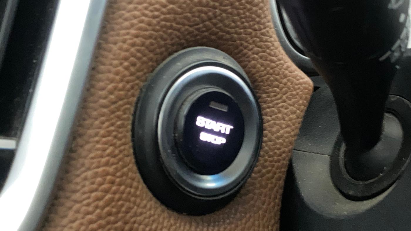 2021 MG HECTOR PLUS SHARP 2.0 DIESEL TURBO MT 6-STR, Diesel, Manual, 77,500 km, Keyless Start/ Stop Button