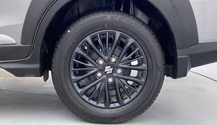 2020 Maruti XL6 ALPHA SHVS  MT, Petrol, Manual, 11,789 km, Left Rear Wheel