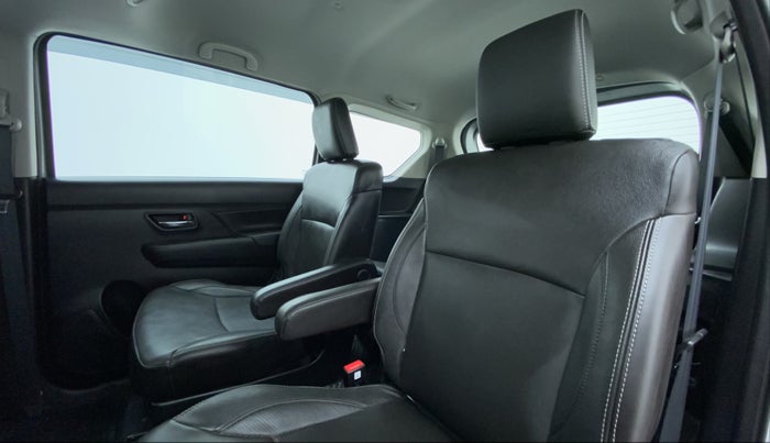 2020 Maruti XL6 ALPHA SHVS  MT, Petrol, Manual, 11,789 km, Right Side Rear Door Cabin