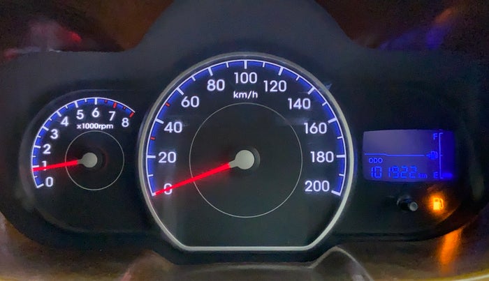 2011 Hyundai i10 SPORTZ 1.2 KAPPA2, CNG, Manual, 1,01,913 km, Odometer Image