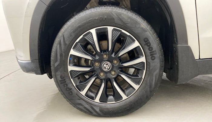 2021 Toyota URBAN CRUISER PREMIUM MT, Petrol, Manual, 22,783 km, Left Front Wheel