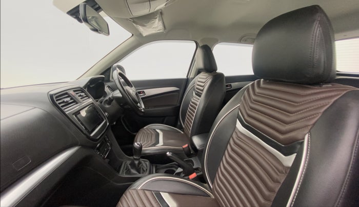 2021 Toyota URBAN CRUISER PREMIUM MT, Petrol, Manual, 22,783 km, Right Side Front Door Cabin