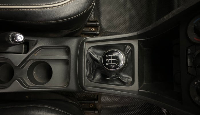 2016 Maruti Vitara Brezza VDI, Diesel, Manual, 1,01,543 km, Gear Lever