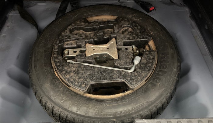 2016 Maruti Vitara Brezza VDI, Diesel, Manual, 1,01,543 km, Spare Tyre