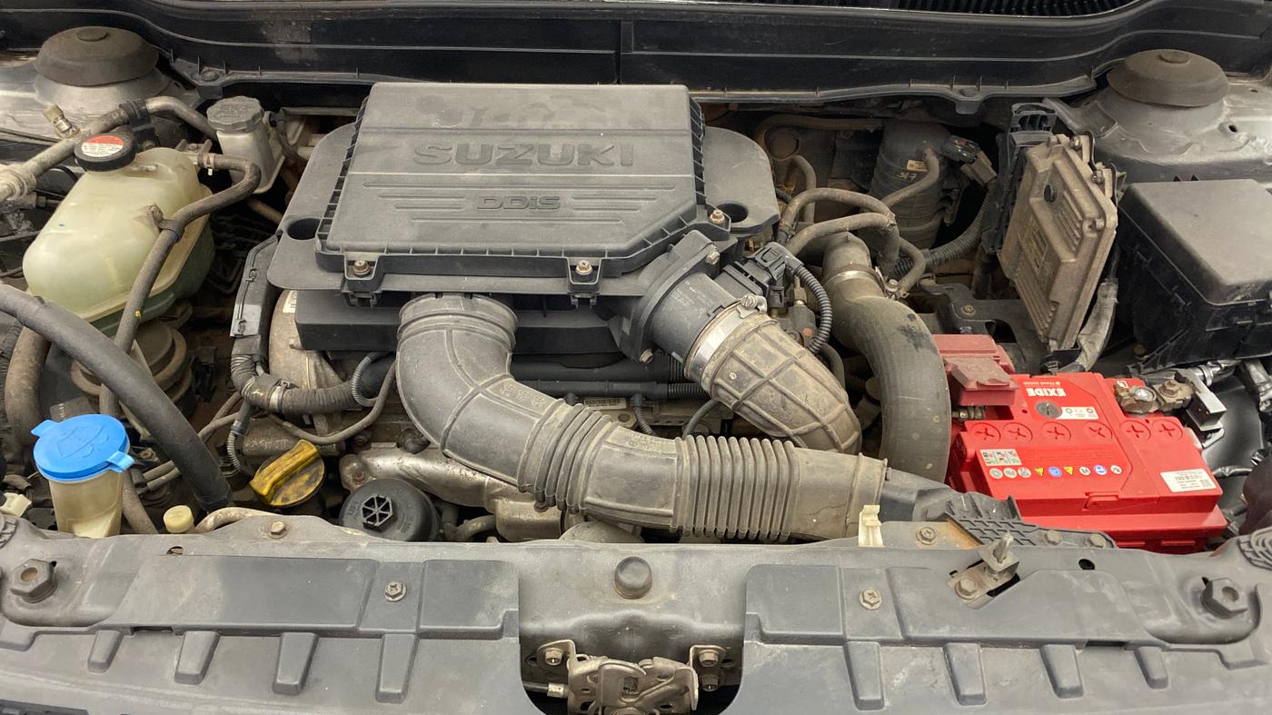 2016 Maruti Vitara Brezza VDI, Diesel, Manual, 1,01,560 km, Engine View