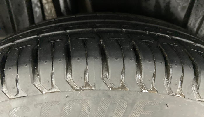 2020 Maruti XL6 ZETA AT SHVS, Petrol, Automatic, 8,520 km, Right Rear Tyre Tread