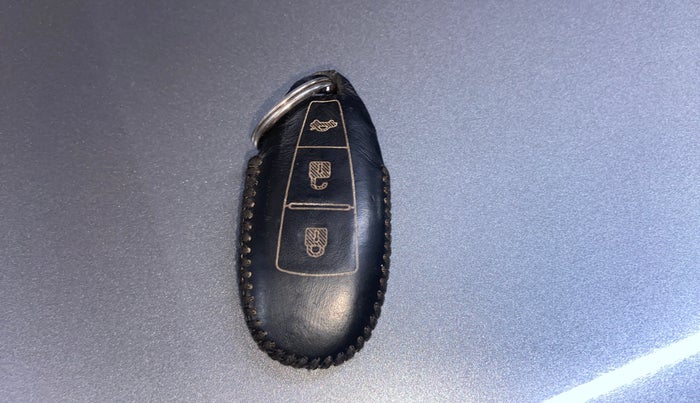 2017 Maruti IGNIS ALPHA 1.3 DUAL TONE, Diesel, Manual, 96,288 km, Key Close Up