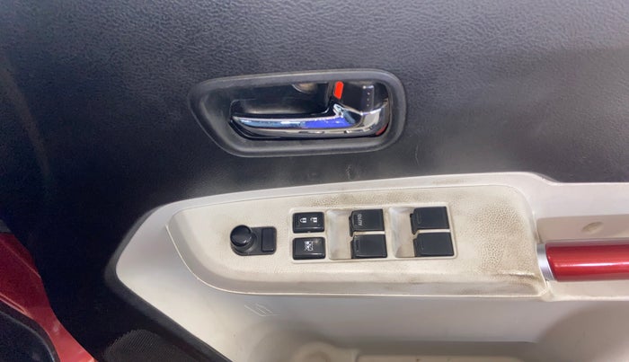 2017 Maruti IGNIS ALPHA 1.3 DUAL TONE, Diesel, Manual, 96,288 km, Driver Side Door Panels Control