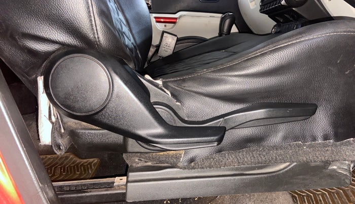 2017 Maruti IGNIS ALPHA 1.3 DUAL TONE, Diesel, Manual, 96,288 km, Driver Side Adjustment Panel