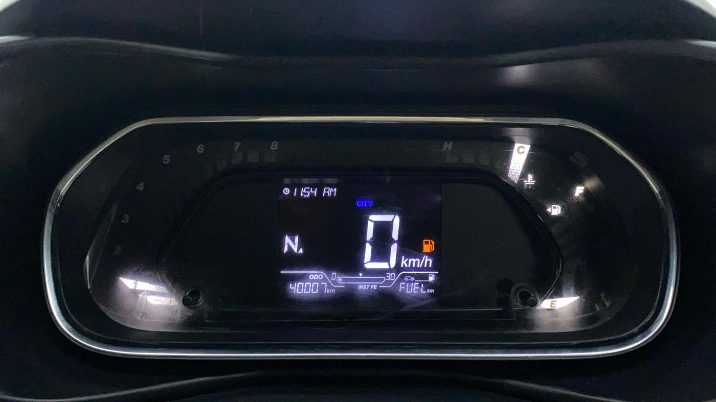 2020 Tata NEXON XMA SUNROOF DIESEL, Diesel, Automatic, 40,007 km, Odometer Image