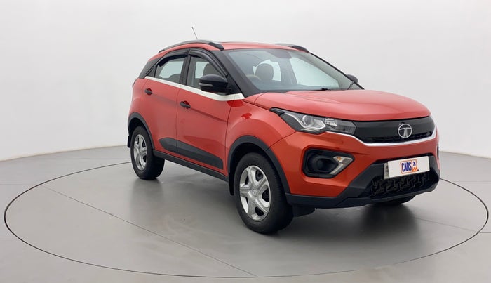 2020 Tata NEXON XMA SUNROOF DIESEL, Diesel, Automatic, 40,007 km, Right Front Diagonal