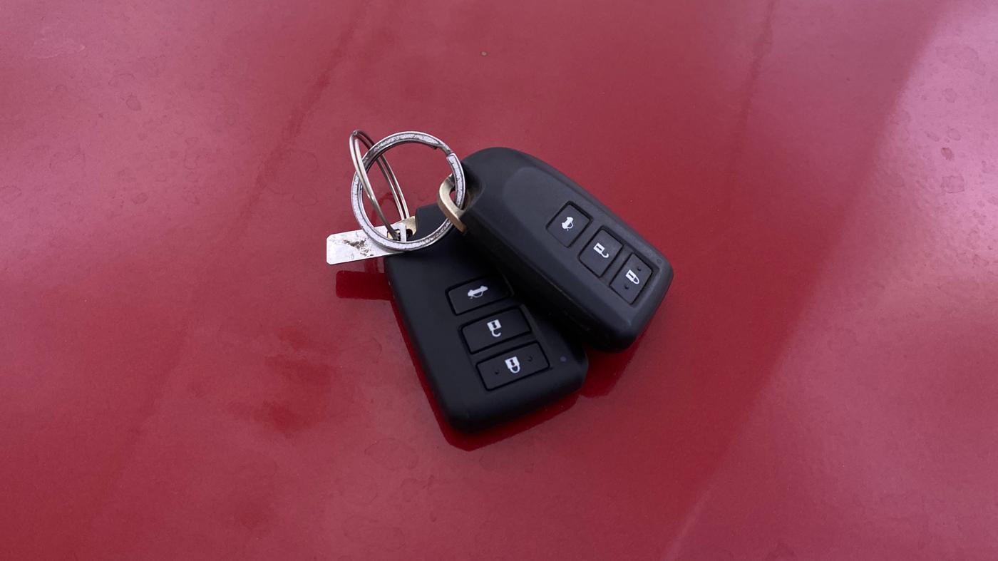 2018 Toyota YARIS G MT, Petrol, Manual, 51,973 km, Key Close Up