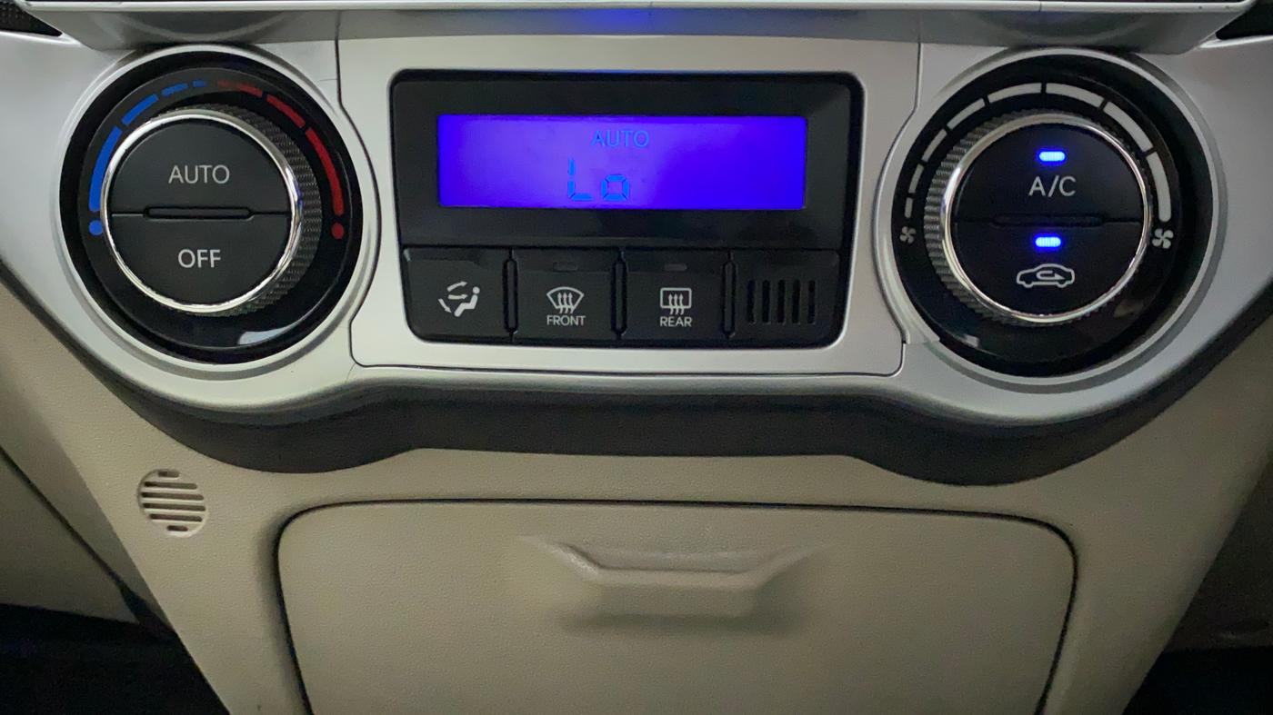2014 Hyundai Elite i20 SPORTZ 1.2, Petrol, Manual, 70,766 km, Automatic Climate Control