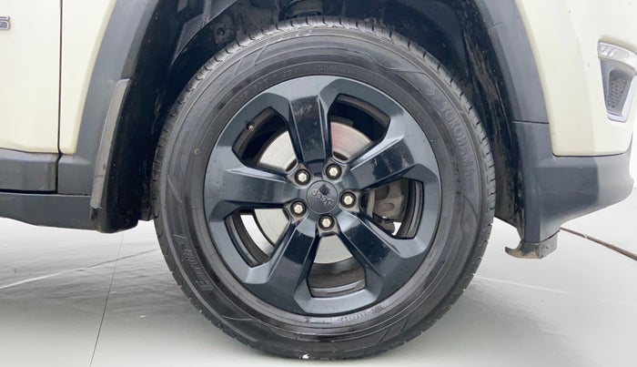 2017 Jeep Compass LIMITED 1.4 PETROL AT, Petrol, Automatic, 87,776 km, Right Front Wheel