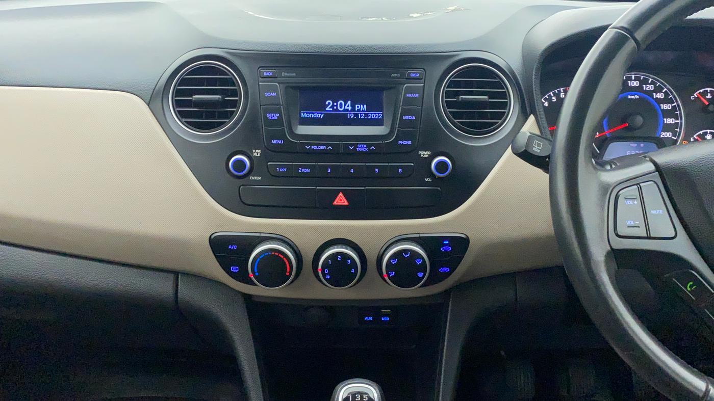 2016 Hyundai Grand i10 ASTA 1.2 KAPPA VTVT OPT, Petrol, Manual, 28,115 km, Air Conditioner