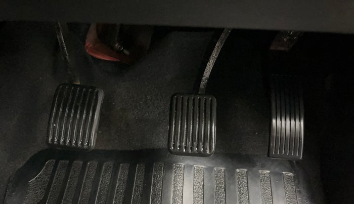 2019 Hyundai Grand i10 SPORTZ 1.2 KAPPA VTVT, Petrol, Manual, 27,834 km, Pedals