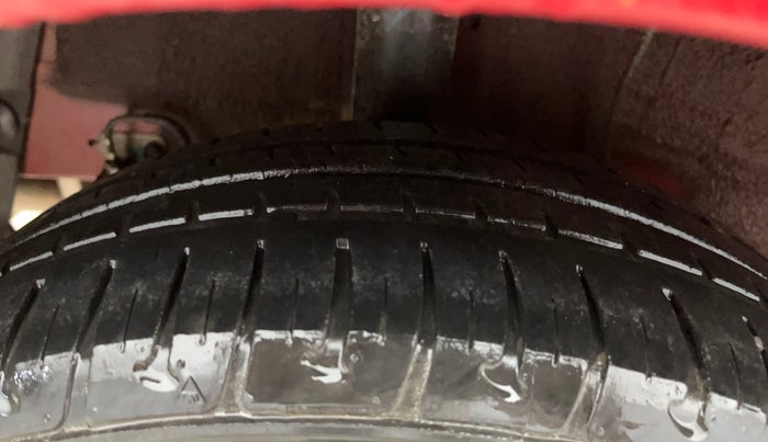 2019 Hyundai Grand i10 SPORTZ 1.2 KAPPA VTVT, Petrol, Manual, 27,834 km, Right Rear Tyre Tread