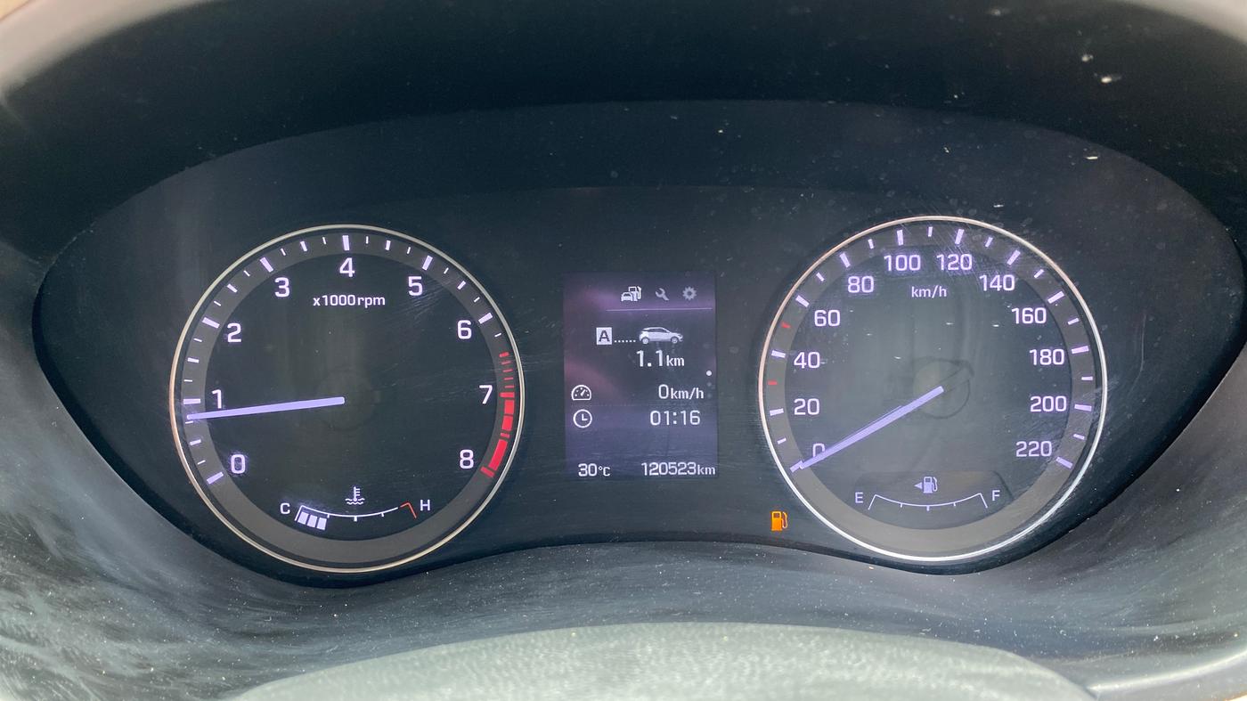 2016 Hyundai Elite i20 ASTA 1.2, Petrol, Manual, 1,20,522 km, Odometer Image